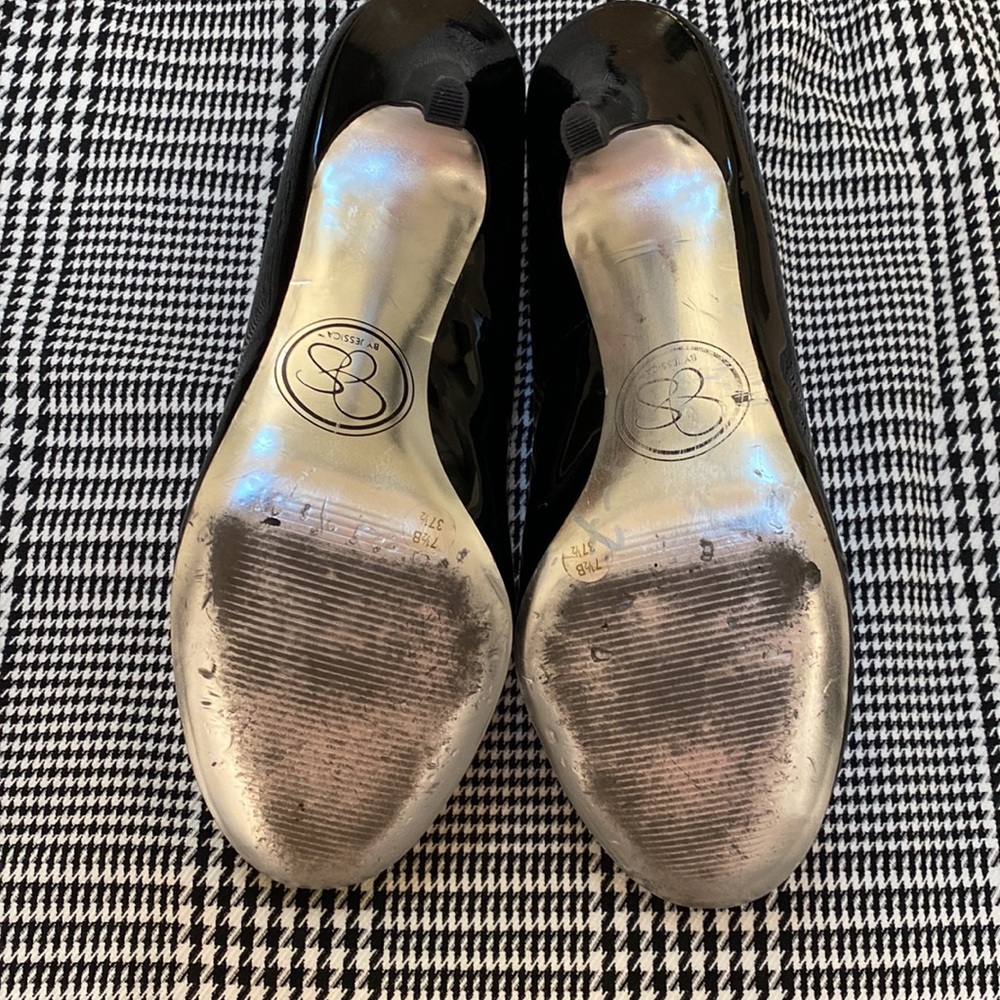 Jessica Simpson Patent Black heels 7.5 Size - Picture 7 of 7